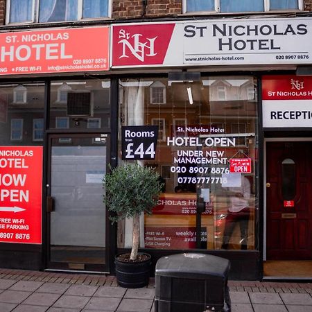 St Nicholas Hotel ฮาร์โรว์ ภายนอก รูปภาพ